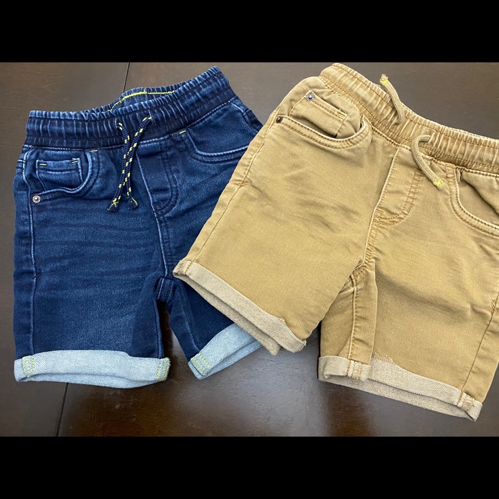 Bundle of 2 Shorts